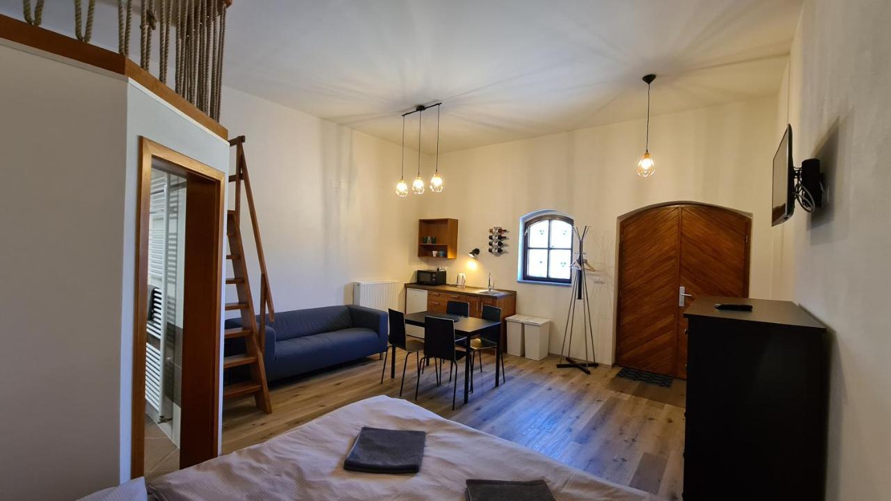 Apartmany Turold Микулов Екстериор снимка
