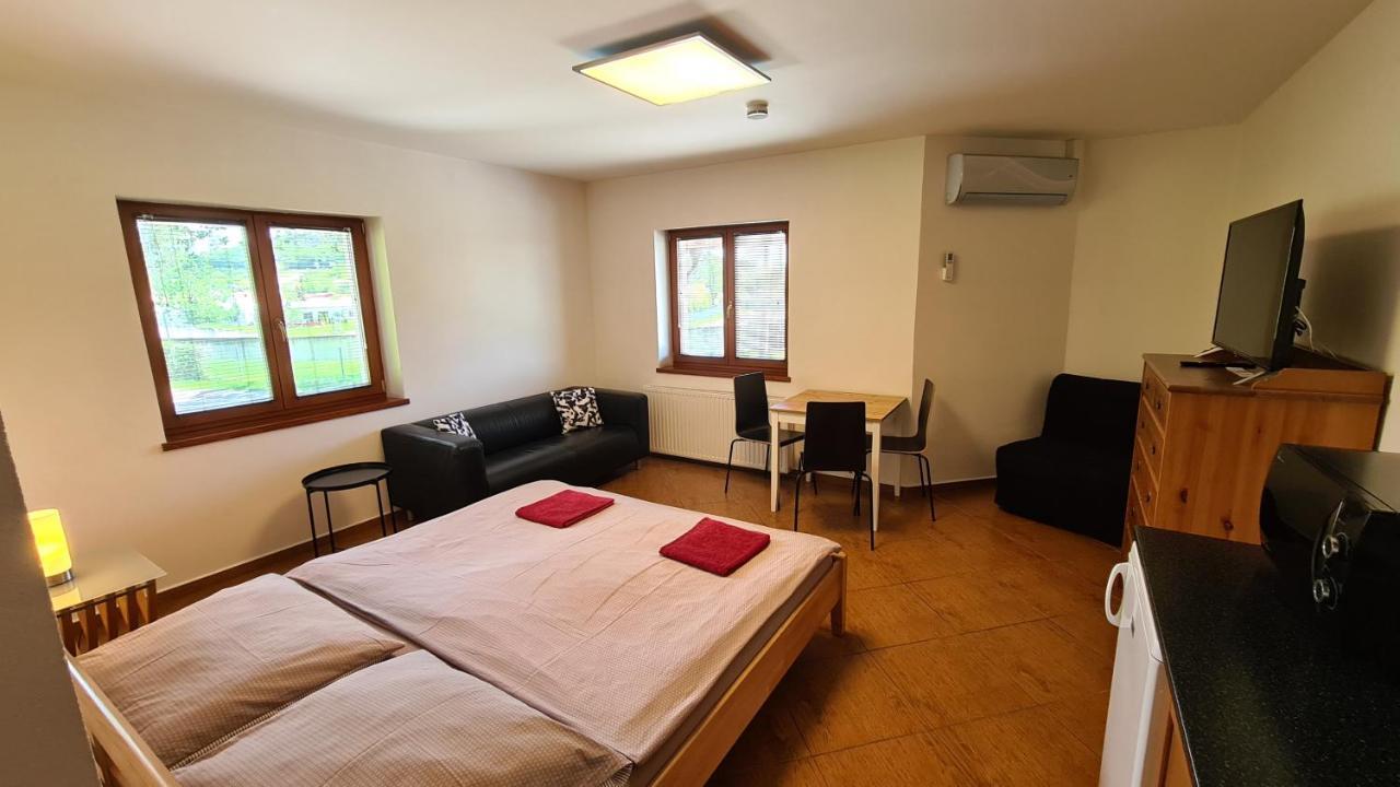 Apartmany Turold Микулов Екстериор снимка