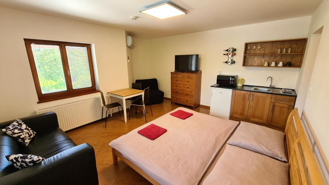 Apartmany Turold Микулов Екстериор снимка