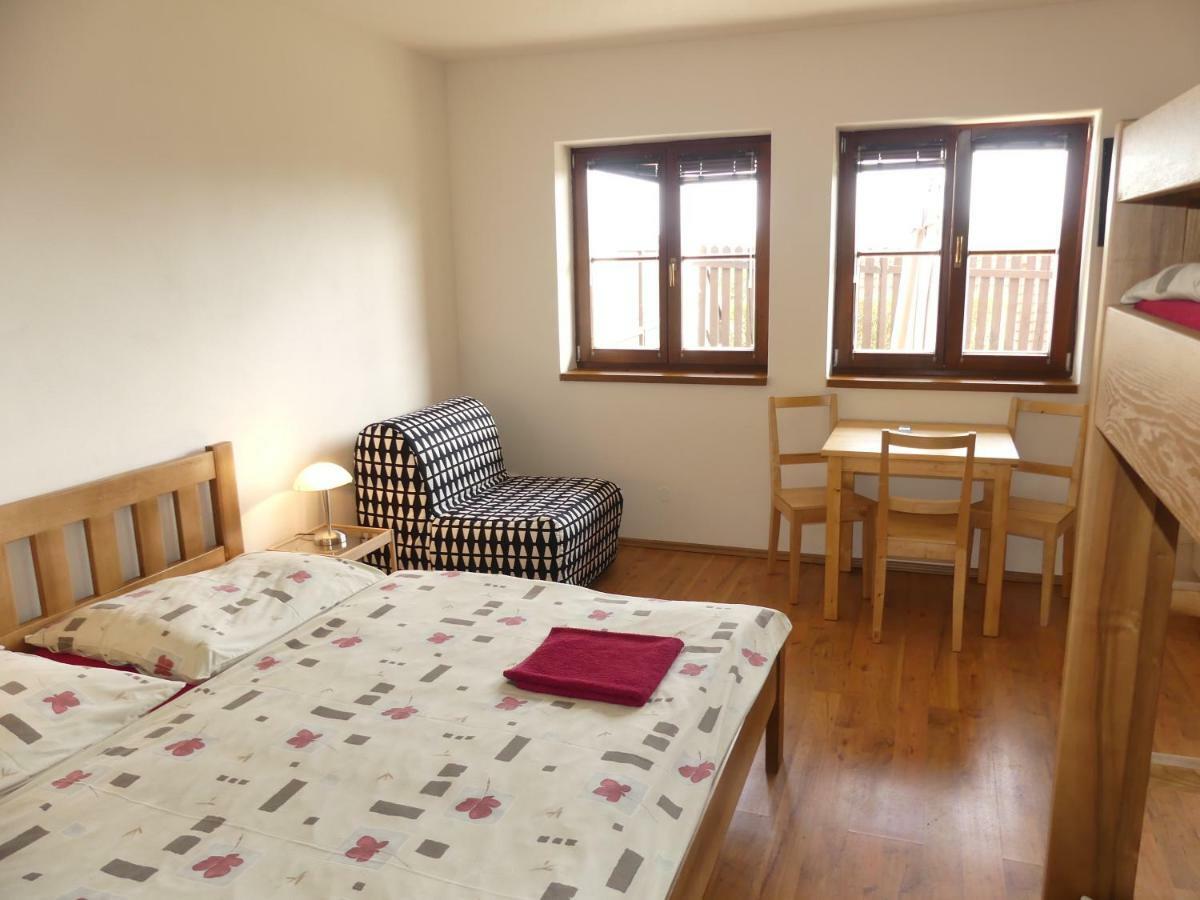 Apartmany Turold Микулов Екстериор снимка